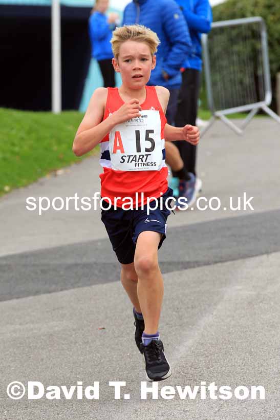 Boys under-13s 2022 Northern Road Relays, SportsCity, Manchester. Photo: David T. Hewitson/Sports for All Pics